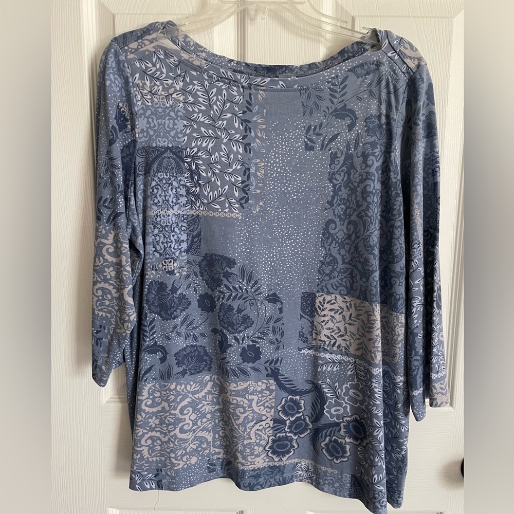 Christopher & Banks Top (XL)
